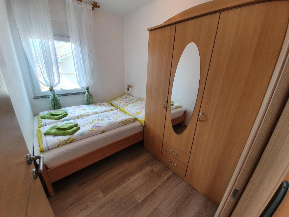 Apartmani Bozic-Tokic Krk Town Zewnętrze zdjęcie