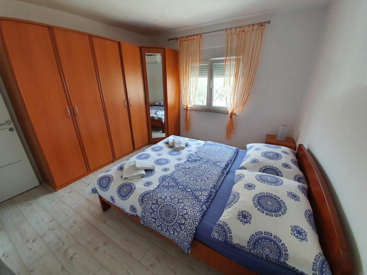 Apartmani Bozic-Tokic Krk Town Zewnętrze zdjęcie