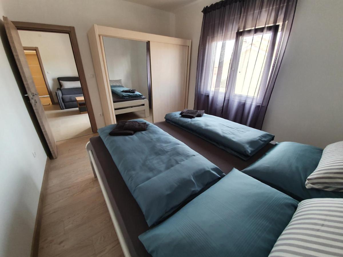 Apartmani Bozic-Tokic Krk Town Zewnętrze zdjęcie